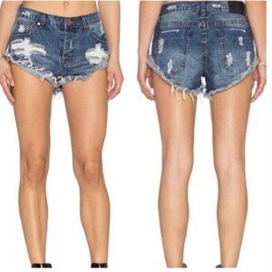 🛑 One Teaspoon Bandits Distressed Denim Shorts - 25"
